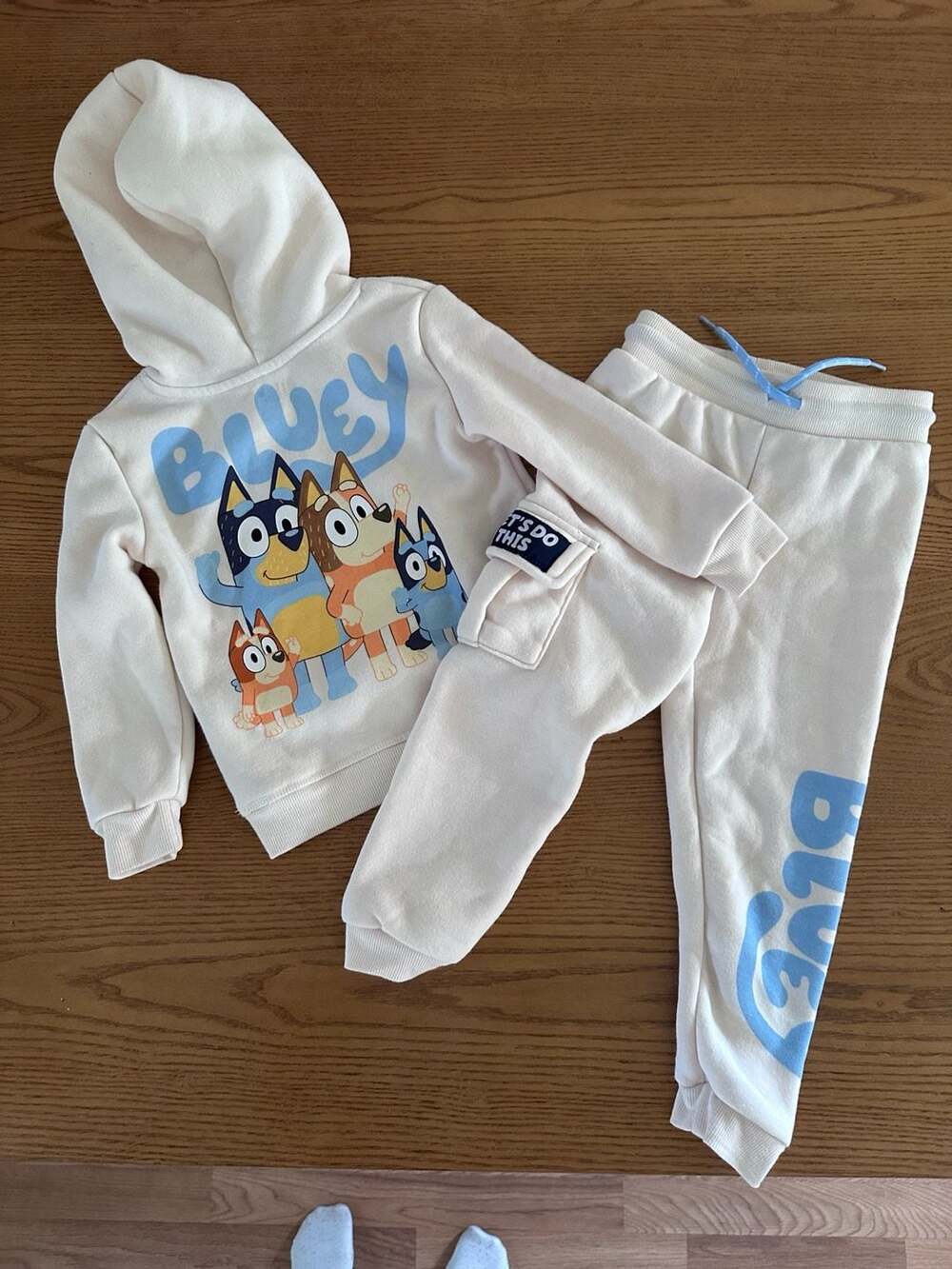 Bluey Toddler Boys' Hoodie and Jogger Pants Set, 2-Piece, Size 3T